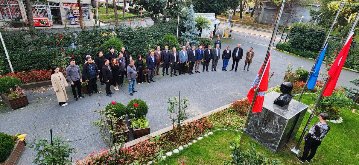 Cumhuriyetimizin kurucusu, yolumuzu aydınlatan devrimlerimizin mimarı büyük önderimiz Mustafa Kemal Atatürk’ü kaybedişimizin 87’inci yılında saygıyla andık. #10Kasım