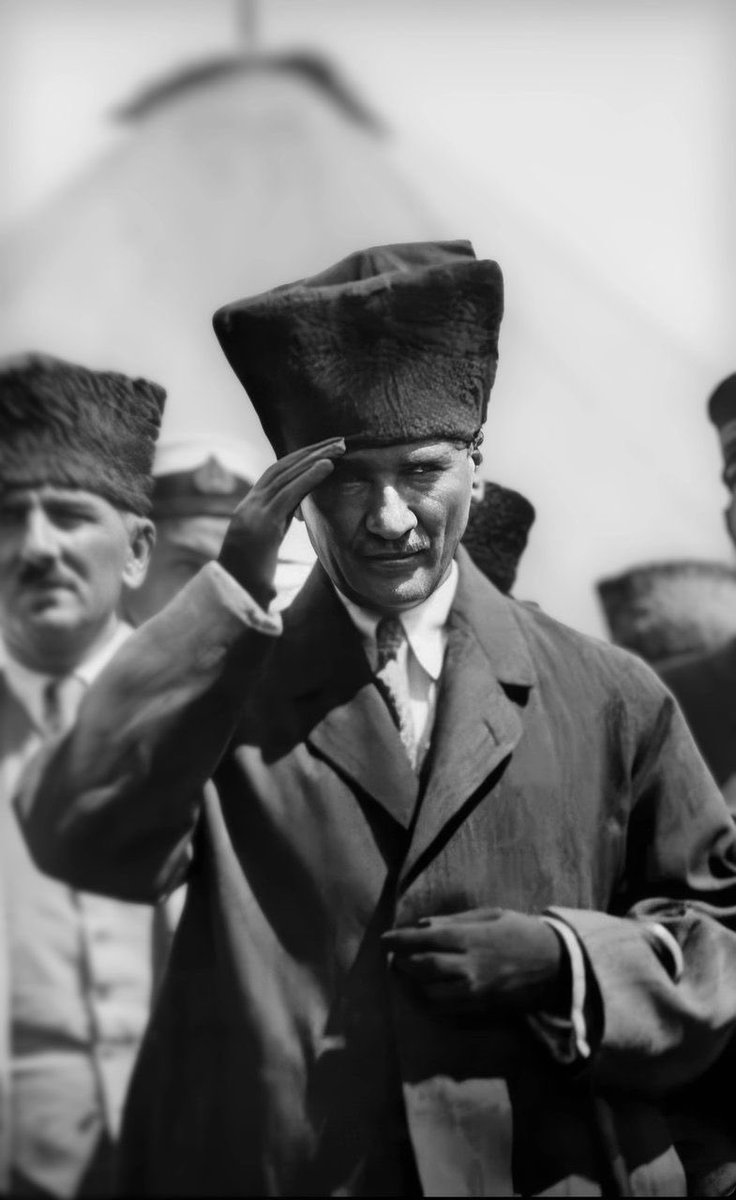 ninjanewsx's tweet image. Cumhuriyetimizin kurucusu ve bağımsızlığımızın mimarı Büyük Önder Mustafa Kemal Atatürk'ü, ilke ve idealleriyle sonsuzluğa uğurlanışının 87. yılında saygı ve özlemle anıyoruz.