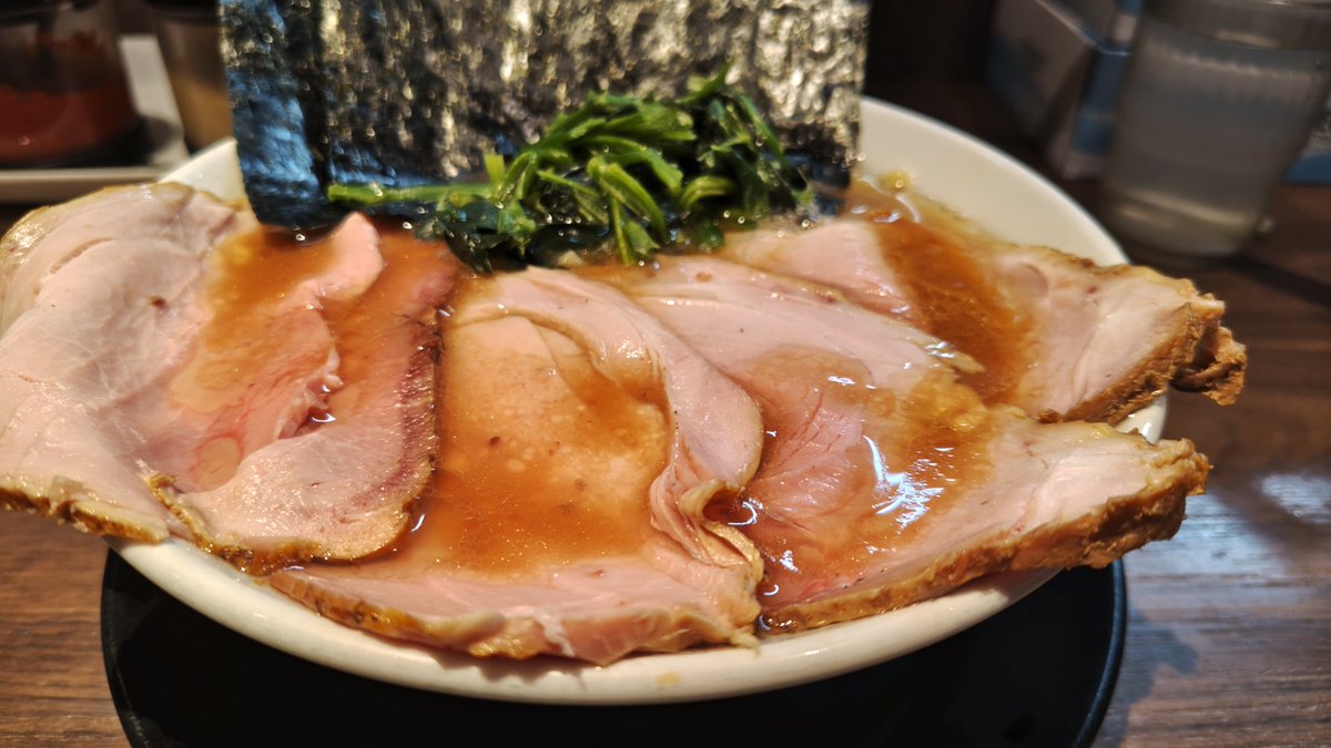 DAHLIA1223's tweet image. 輝道家 水道橋店🍜

ようやく昼飯！
#pwzero1 観戦前の腹ごしらえ🤤
よし、これで試合終了後までバッチリだ👍‼️
ごちそうさま〜🙏✨

#輝道家 
#水道橋