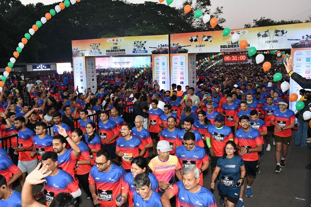 Gen_VKSingh's tweet image. Soldierthon and Fitistan organised SBI CME sodierthon , attracted 8700 runners on Sunday 9th November morning. It was a treat to see people running with soldiers and for the soldiers. A commendable event to celebrate patriotism and fit India initiative. Compliments to Runners,…