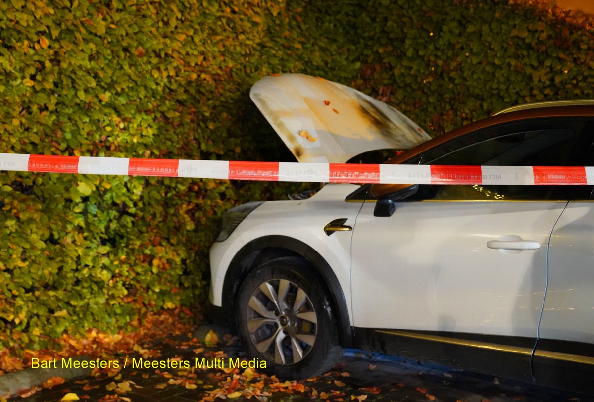 Auto in brand gestoken in Kerkdriel