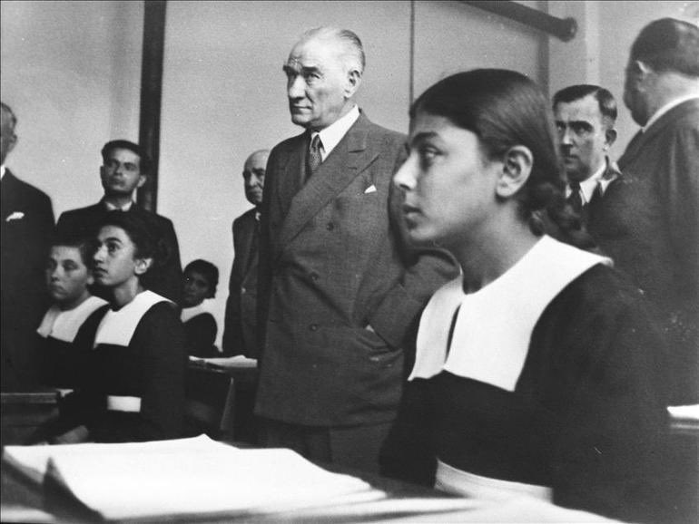 Kurtipek7914's tweet photo. "87. yılında Kurtuluş Savaşı'mızın Başkomutanı, Cumhuriyetimizin banisi Gazi Mustafa Kemal Atatürk'ü, silah arkadaşlarını, tüm şehitlerimizi ve gazilerimizi bir kez daha hürmet, minnet ve rahmetle yad ediyorum. Ruhları şad olsun." https://t.co/3a1xLtrXcG