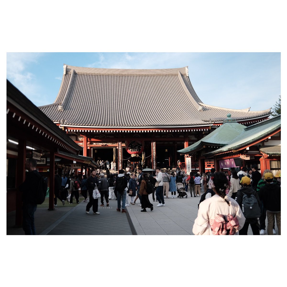 29 October 2025
Tokyo Asakusa
📷 FUJIFILM X100V
FUJIFILM Superia 400 
#x100v #fujifilm_xseries #superia400