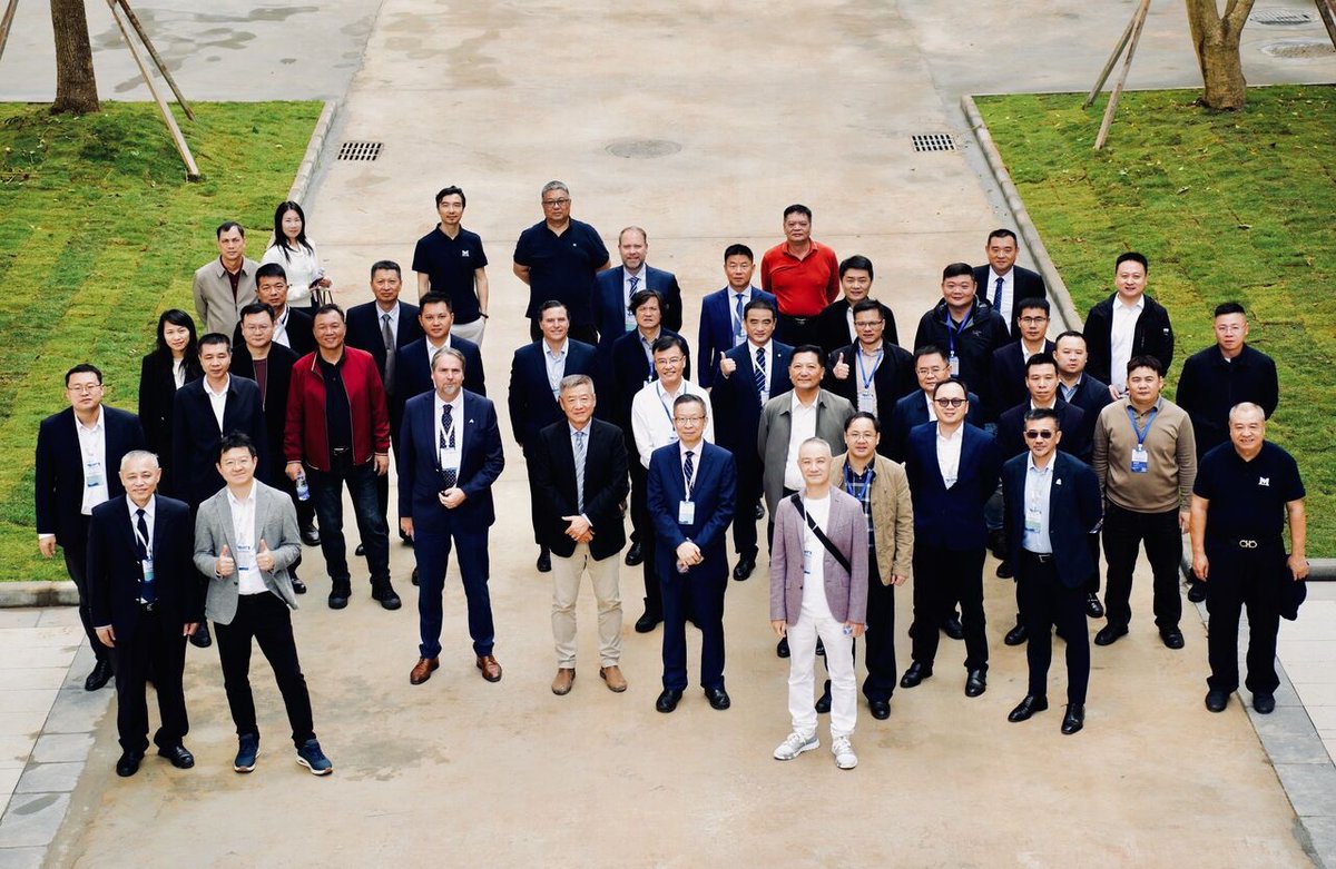 wartsilacorp's tweet image. Wärtsilä &amp;amp; Sinocrew Maritime Services have launched the Beihai International Seafarer #TrainingCentre in #China — an advanced #MaritimeSimulation suite specialising in cruise operations &amp;amp; serving the ASEAN region.🎓

Read more: wartsila.com/media/news/07-…

#WärtsiläMASTERS