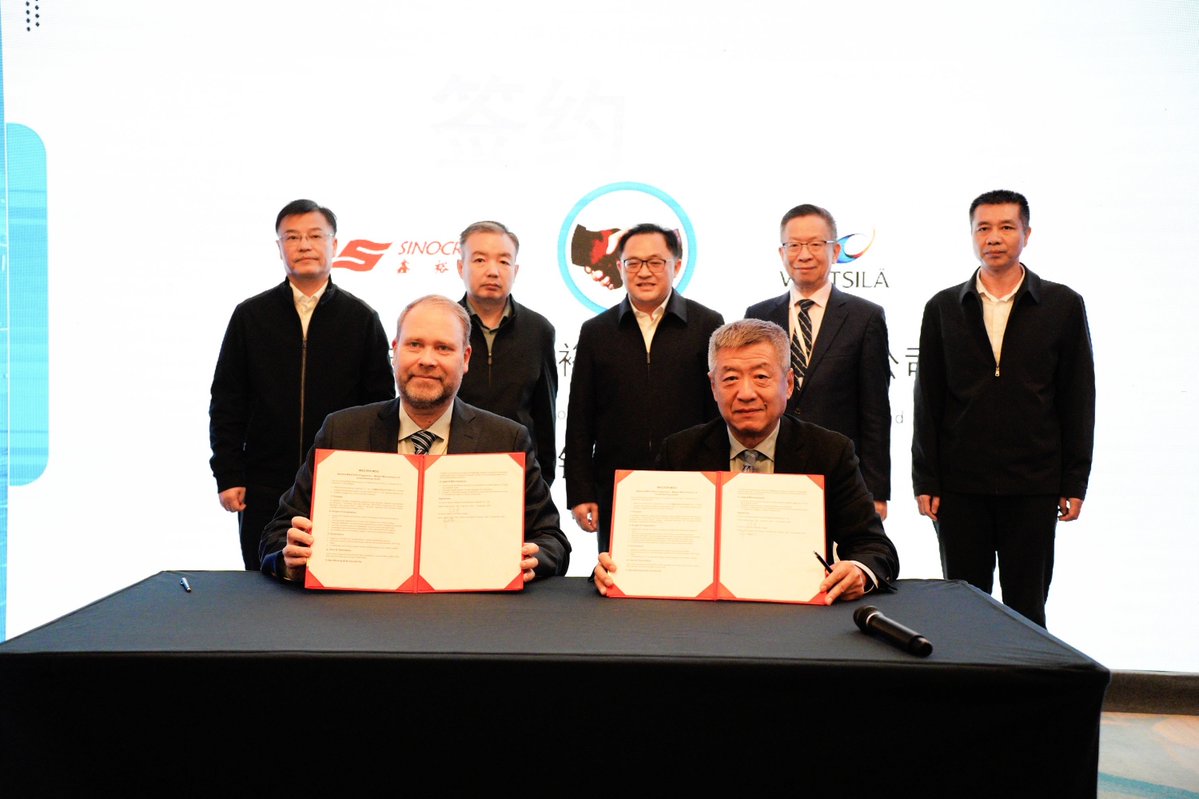 wartsilacorp's tweet image. Wärtsilä &amp;amp; Sinocrew Maritime Services have launched the Beihai International Seafarer #TrainingCentre in #China — an advanced #MaritimeSimulation suite specialising in cruise operations &amp;amp; serving the ASEAN region.🎓

Read more: wartsila.com/media/news/07-…

#WärtsiläMASTERS