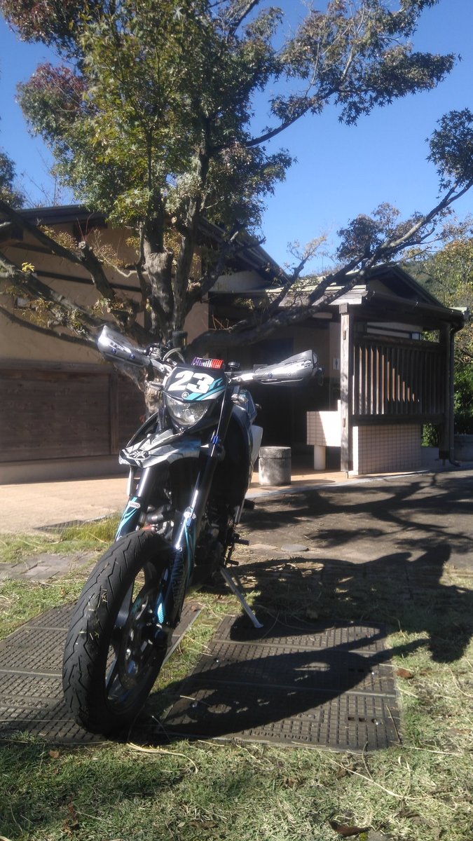 #背景便所レーシング
#昼休みツーリング倶楽部