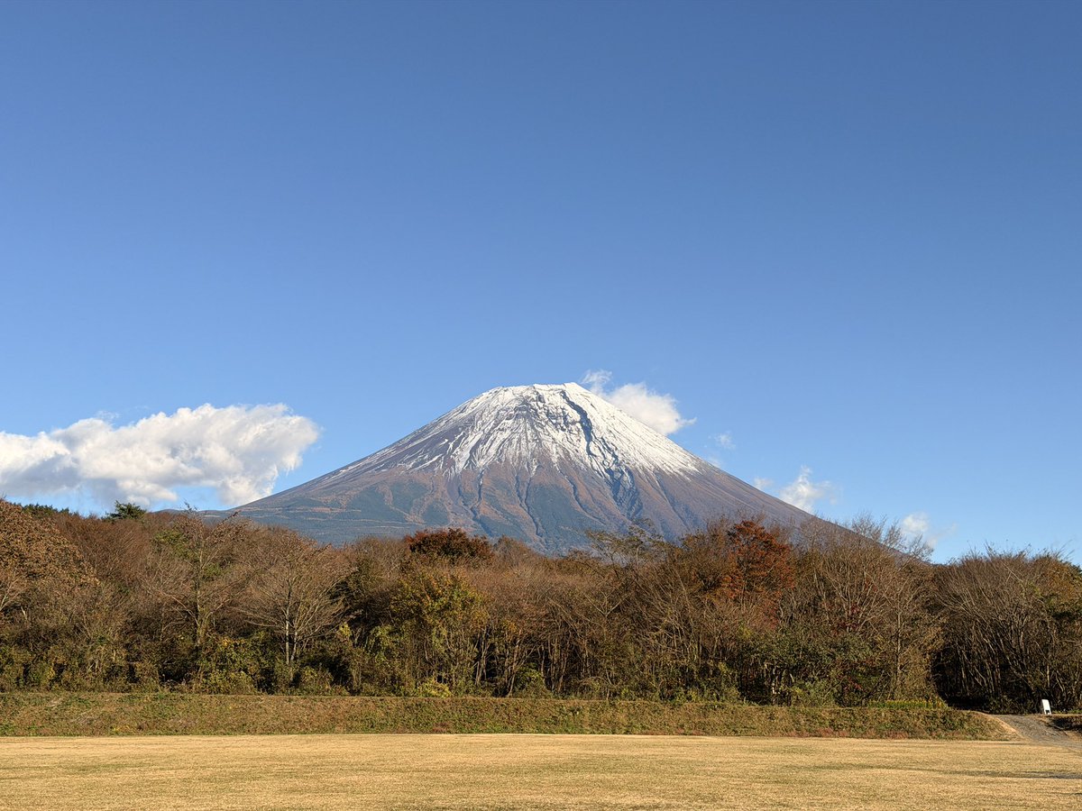 富士山の写真をあまり撮らないんだけど…立派過ぎて撮ってしまった
