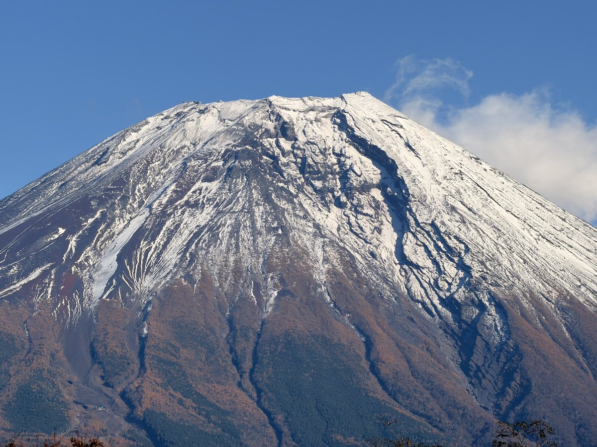 富士山 富士山の写真をあまり撮らないんだけど…立派過ぎて撮ってしまった