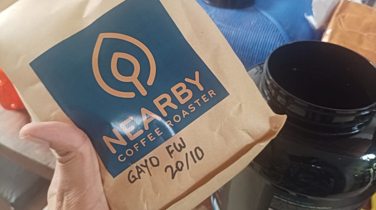 Linimata's tweet image. Apa susahnya menjual biji kopi terpanggang Gayo arabika full washed, sangat layak dinikmati sebagai filter malah bisa dikasih merek lain, harga 230 ribu per kilo?
(Foto: istimewa alias dari pembeli)