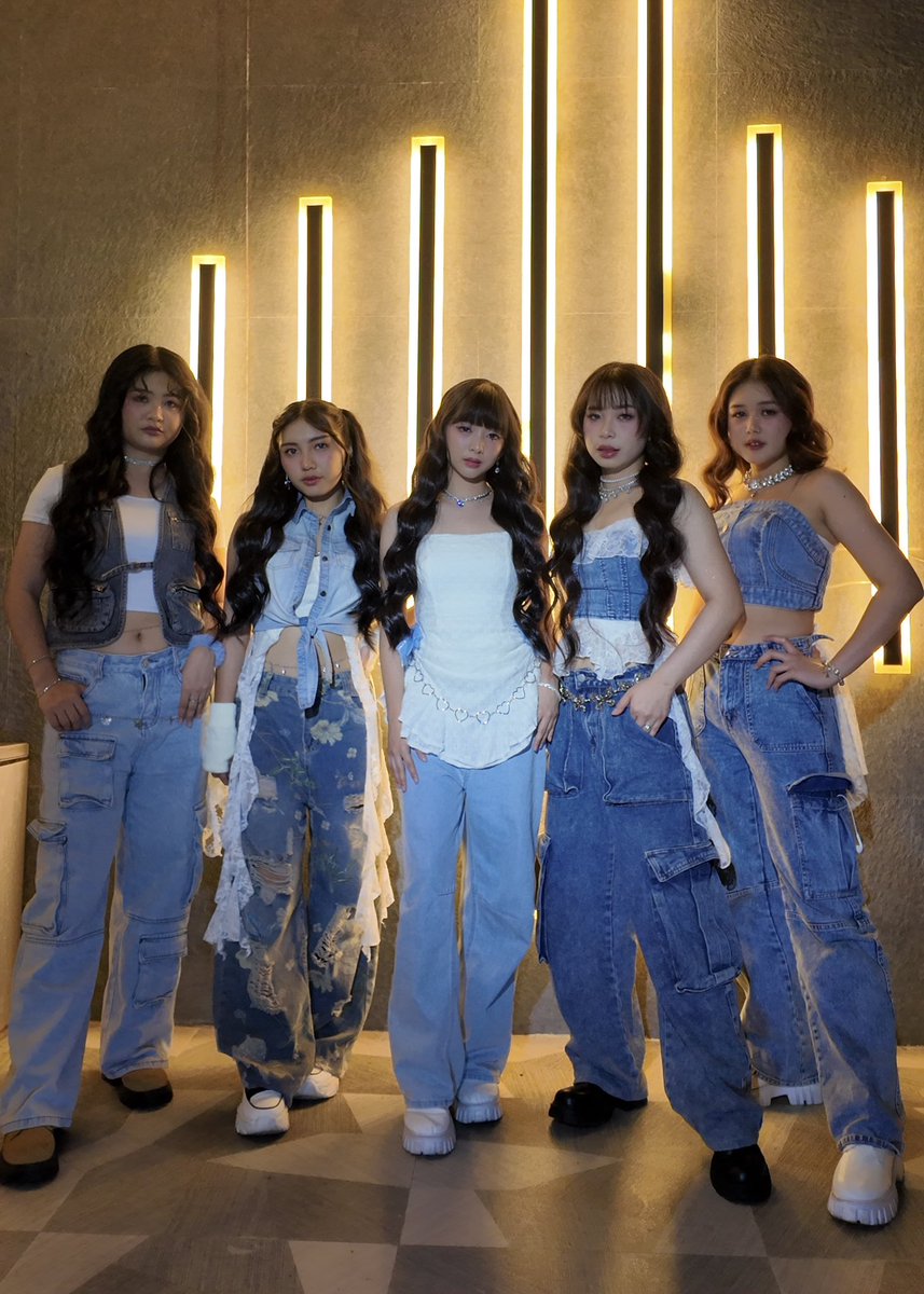 pixieofficialph's tweet image. TTKD 2025 ૮ • ﻌ - ა { PIX!E PHOTO }

Thank you, GV 99.1 🥰  We had such a great time with the Pampanga crowd. 💖 #pixieofficialph #pixieppopgroup #pixieph #ttkd2025