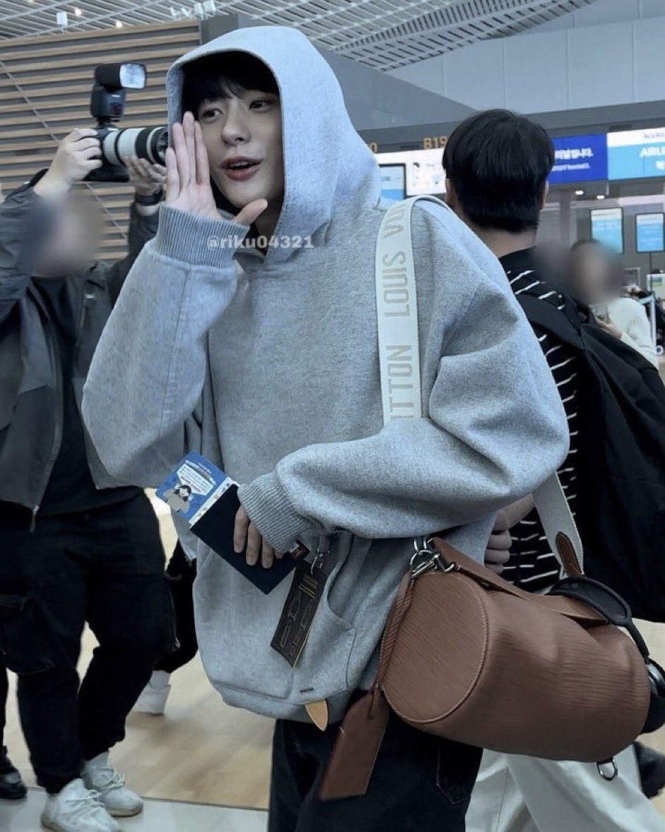 sweetiepieton's tweet photo. 아 당황이랑 앤톤 ㅋㅋㅋㅋㅋㅋㅋㅋㅋㅋㅋㅋㅋㅋㅋㅋㅋㅋㅋㅋㅋㅋㅋㅋㅋㅋㅋㅋㅋㅋㅋㅋㅋ 🤍🤍 https://t.co/nrF405mNwR