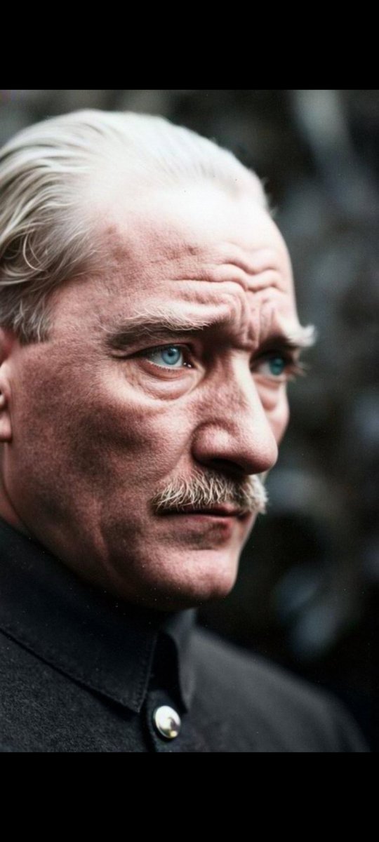 Fikirlerine sonsuzluğa!
Sevgi, saygı ve özlemle... #10Kasım