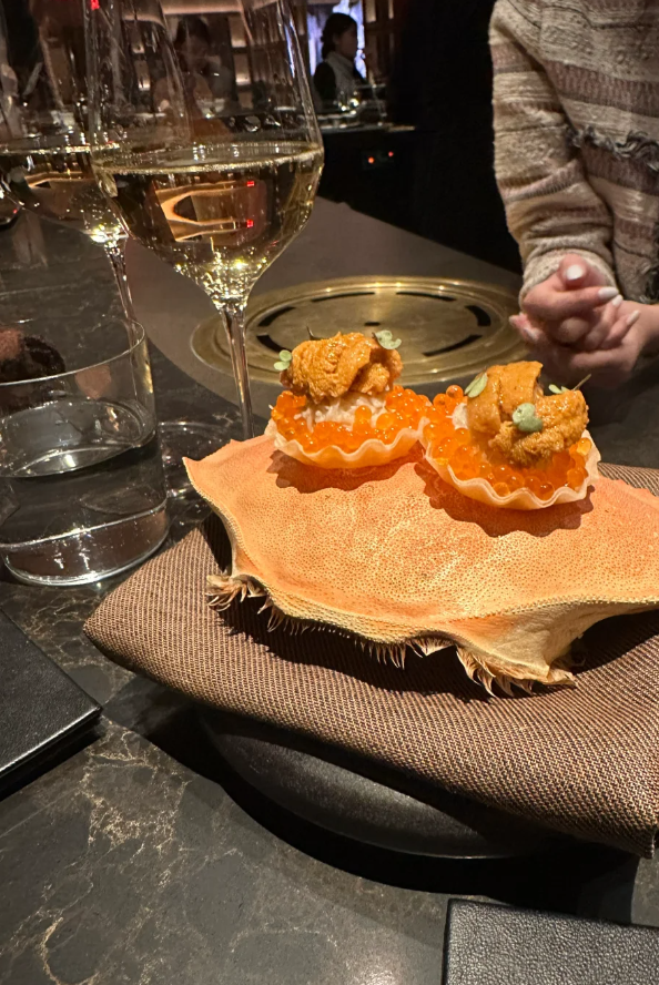 Stellar_r2's tweet image. 韓国料理は見た目にこだわりすぎて、味があまり引き立たないこともありますね……
それに比べて、日本料理は見た目も美しく、味もより繊細で豊かです。
#韓国料理 #繊細