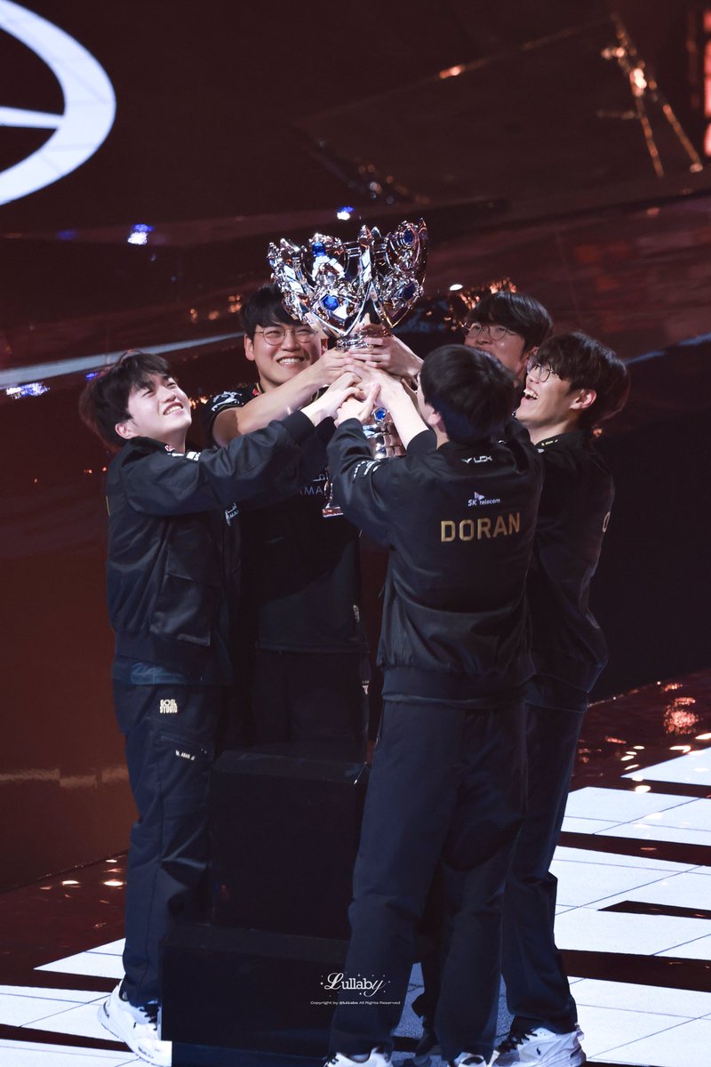 lul1abe's tweet image. 251109 Worlds Final KT vs T1

⭐️⭐️⭐️⭐️⭐️⭐️

#T1WIN #Doran #도란 #Oner #오너
#Faker #페이커 #Gumayusi #구마유시  #Keria #케리아