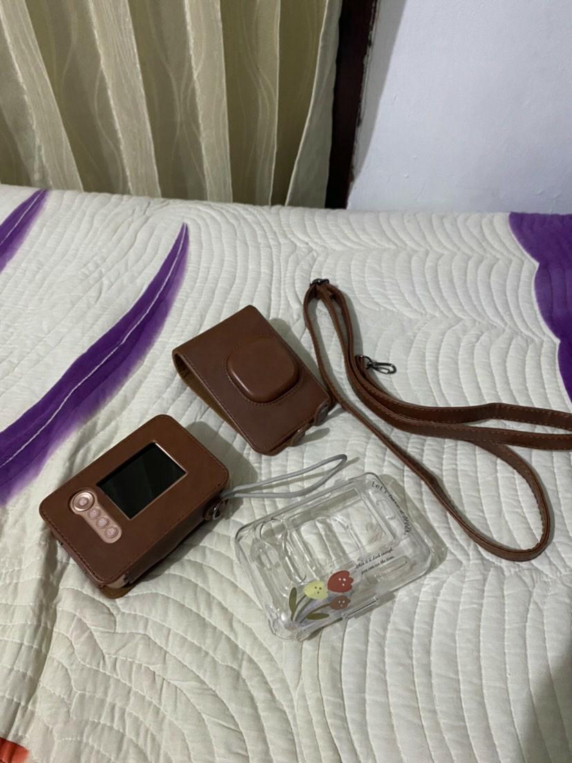 chagichaaa's tweet photo. WTS Instax Mini Liplay Camera 

- good condi, hanya ada lecet di satu titik (foto di bawah 👇🏼
- kelengkapan dan box masih utuh + bonus 2 case kiyud kiyowo ini
- bisa oren freeong
- pengiriman dari gresik

selebihnya feel free to ask yaaa dm aku ajah ^^

#wts #zonabu #zonaba https://t.co/btjfMay2FD