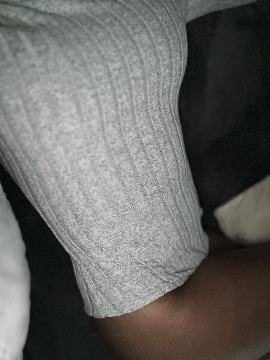 Azir6969's tweet photo. Wore this to work but I’m honestly liking the no pants look https://t.co/QNEtNCcjqM