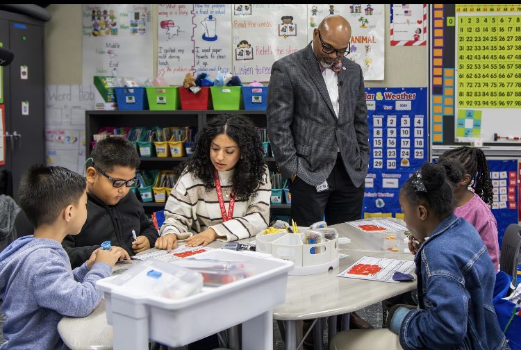 A Teacher Resident at <a href="/RME_Roadrunners/">Ridgemont Elementary</a> was part of a campus visit from the Superintendent! So glad he was able to see our residents in action with all the amazing work they do! #ResidencyinFBISD