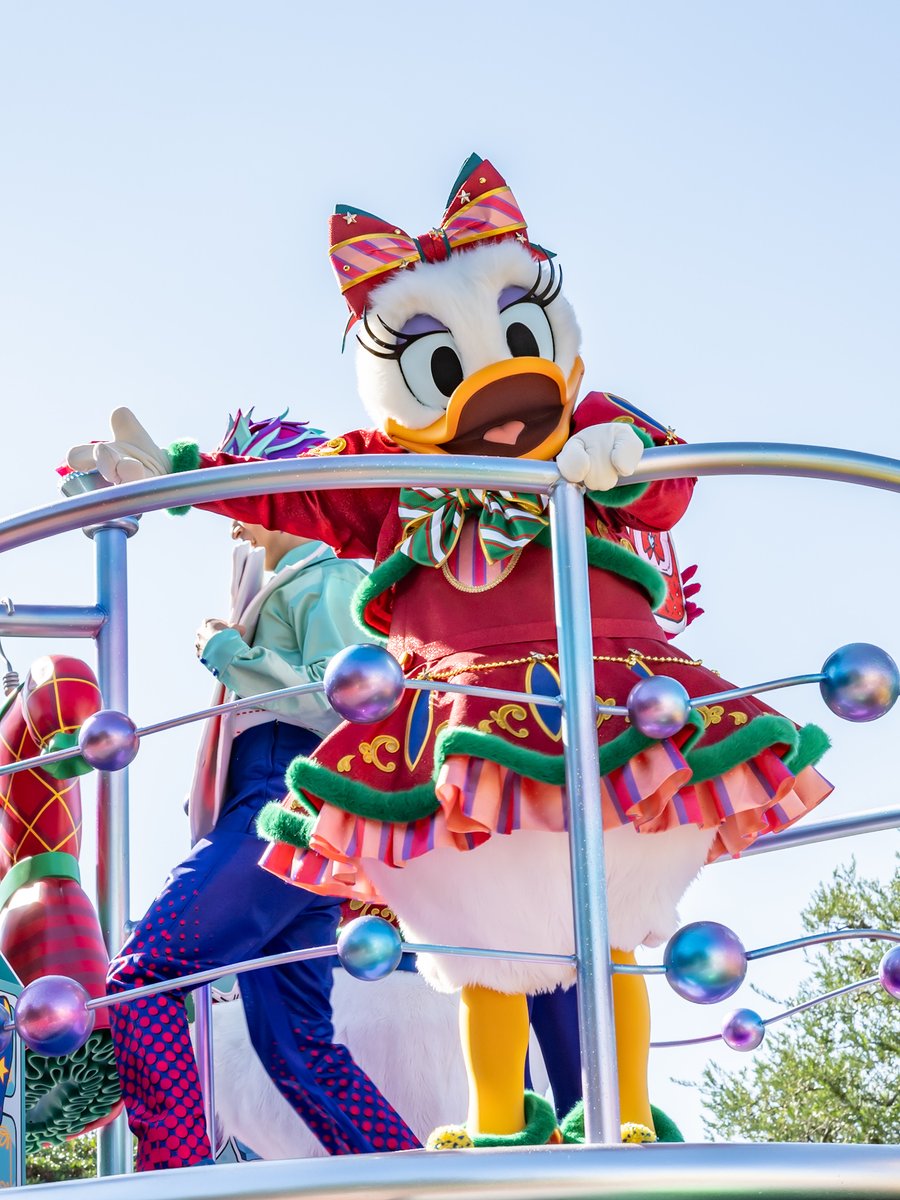 東京ディズニーランド“ディズニー・クリスマス2025”トイズ・ワンダラス