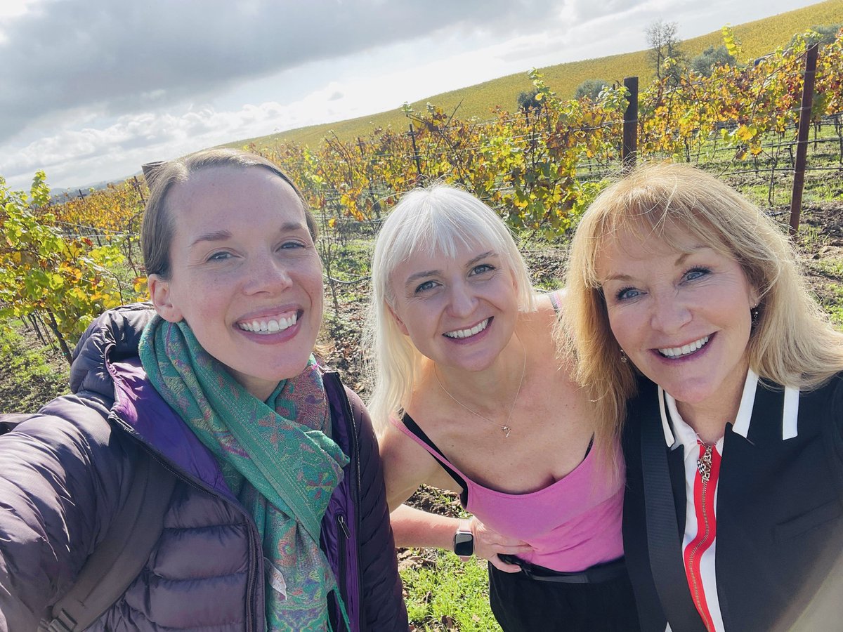 AMOS - Anna-Marie Sullivan tweet media