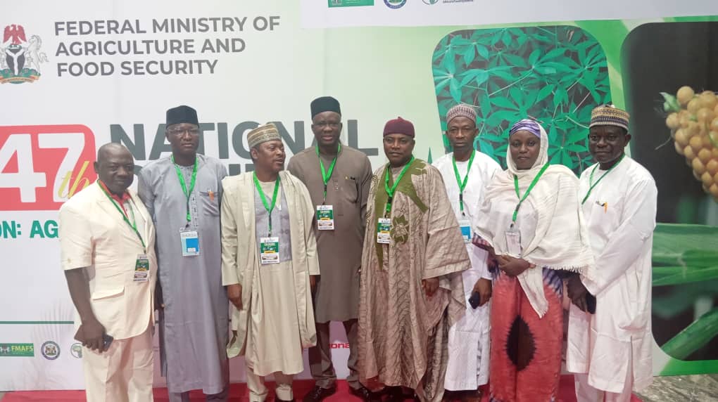 NSMoAOfficial's tweet photo. Niger State reaffirms commitment to food sovereignty and security at the just concluded 47th National Council on Agriculture held in Kaduna.

#NigerStateDelegation
#NationalCouncilonAgriculture
#FoodSovereignityand Security https://t.co/YRkGLEDCxR
