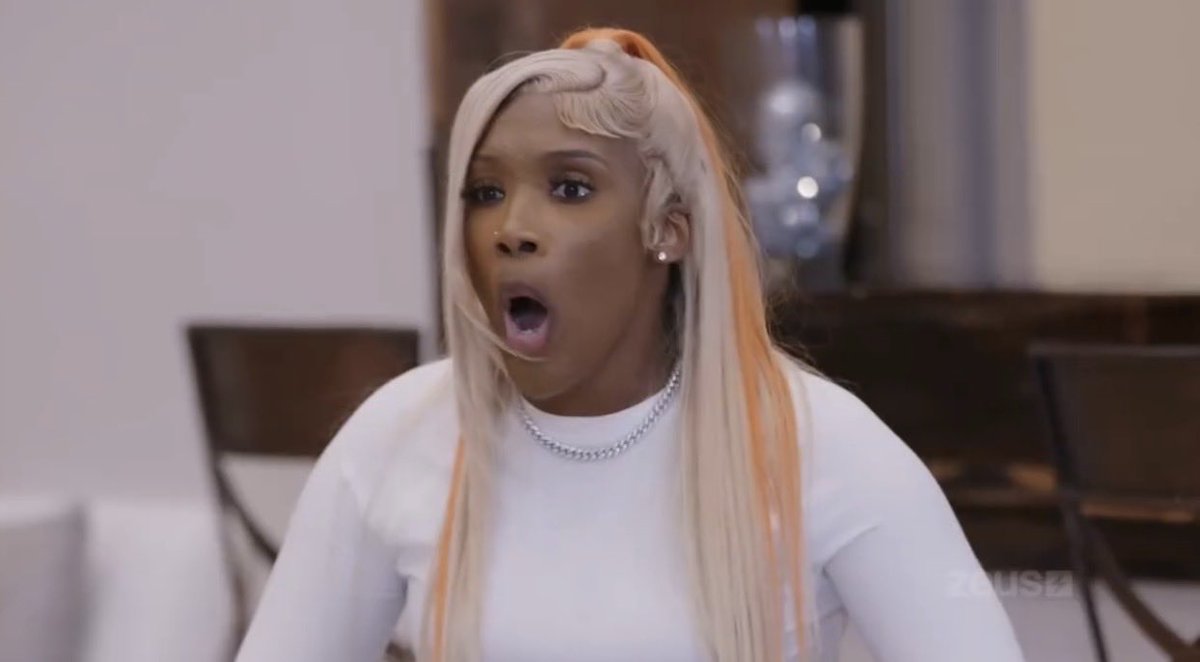 xoofeclipse's tweet image. eye loved this trailer #BaddiesUSA