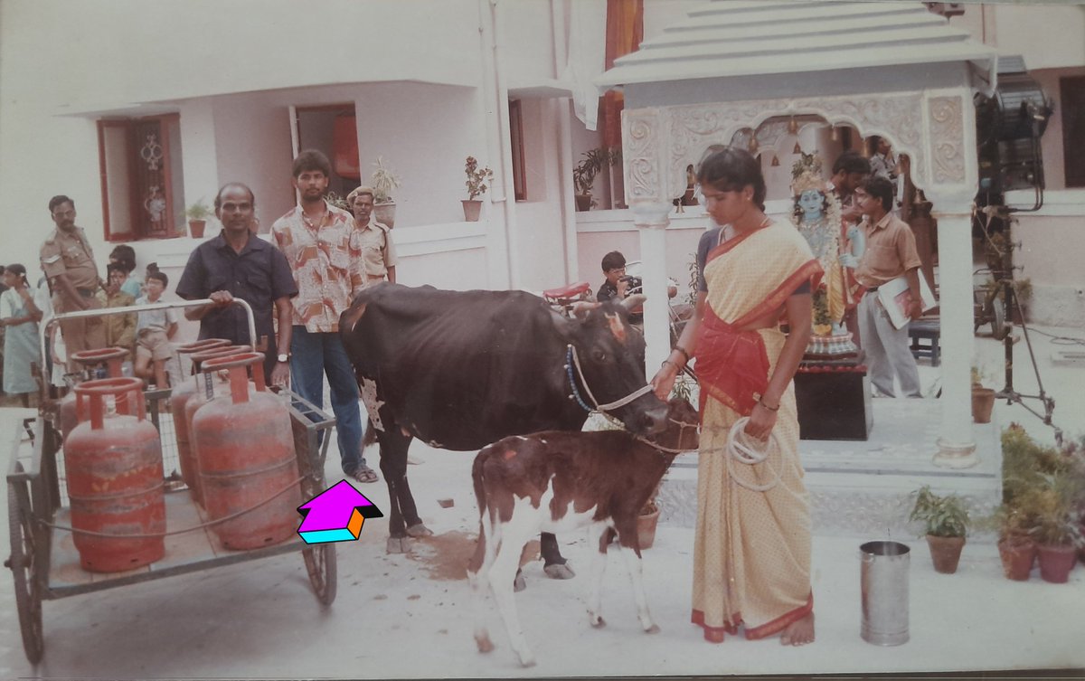 acmugil's tweet image. &quot;Time (machine)&quot;கிடைத்தது🕛🪩🌀ஓ..செ.. பா..ன். அசோசியேட் டைரக்டராக பணிபுரிந்த  &quot;கோபாலா கோபாலா&quot; திரைப்படத்திலும் 
R பாண்டியராஜன் சார் 
ஒரு காட்சியில் என்னை நடிக்க வைத்தார்...💟
அழகான நாட்கள்3️⃣9️⃣📌