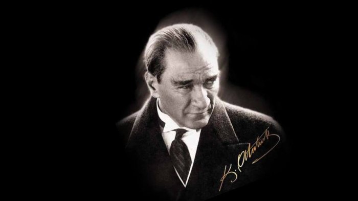 Ebediyete irtihalinin 87. yıldönümünde, Cumhuriyetimizin kurucusu Gazi Mustafa Kemal Atatürk'ü saygı, sevgi ve rahmetle anıyoruz.
