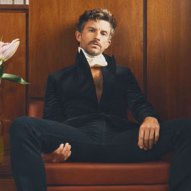 BayleafCrave's tweet image. 9.9 magnitude motherquake on the cunterscale causing mass devaslaytion.