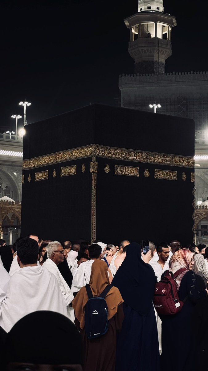 ﷽
السلام علیکم ورحمتہ اللہ وبرکاتہ 🌹

  ⁧#خاتم_النبیین_محمدﷺ⁩
پر ⁧#درود_وسلام⁩ 

الٰہی !میں تیری پناہ مانگتا/مانگتی ہوں بری عادتوں سے، برے کاموں سے ، بری خواہشوں سے اور بری بیماریوں سے۔

❍❣️ ❍ﷺ ❍❣️ ❍