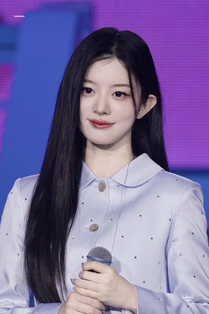 cocoyam_mj's tweet photo. 251108
#아일릿 #민주 #ILLIT #MINJU https://t.co/9lQtxhEKnX
