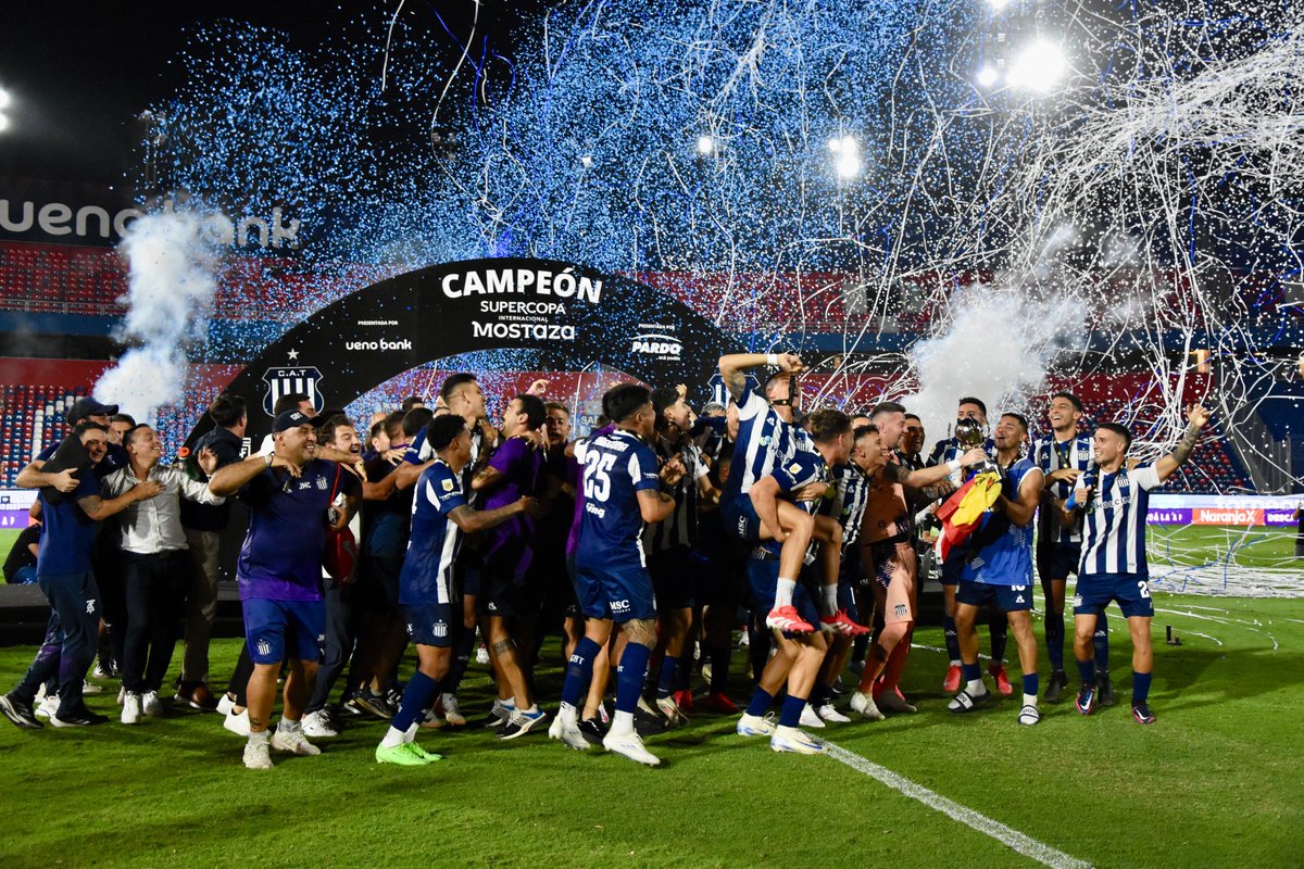 EricTalleres1's tweet image. CAMPEÓN, DE PRIMERA Y PADRE ABSOLUTO DE TODA DE LA PROVINCIA.

Que la minoría se siga quedando con las ganas..
¡¡CÓRDOBA ES, FUE Y SEGUIRÁ SIENDO DEL CLUB ATLÉTICO TALLERES!!