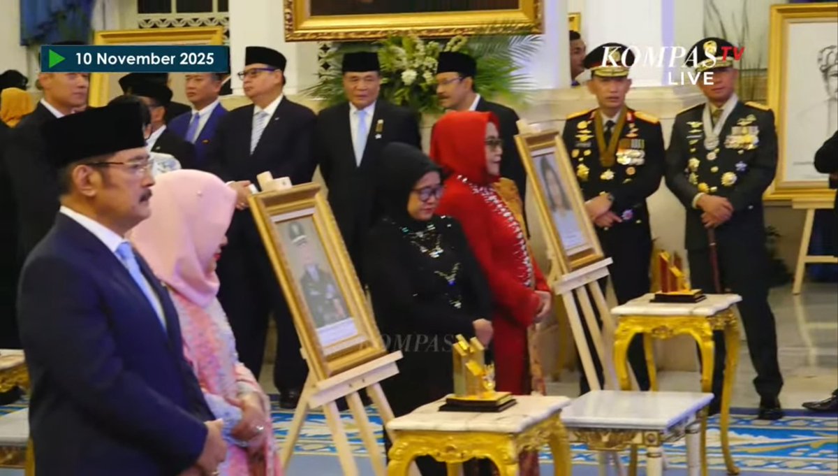 Nggak pernah membayangkan Marsinah bakal disandingkan sejajar dengan pelaku kejahatan terhadap kemanusian begini. Gila!