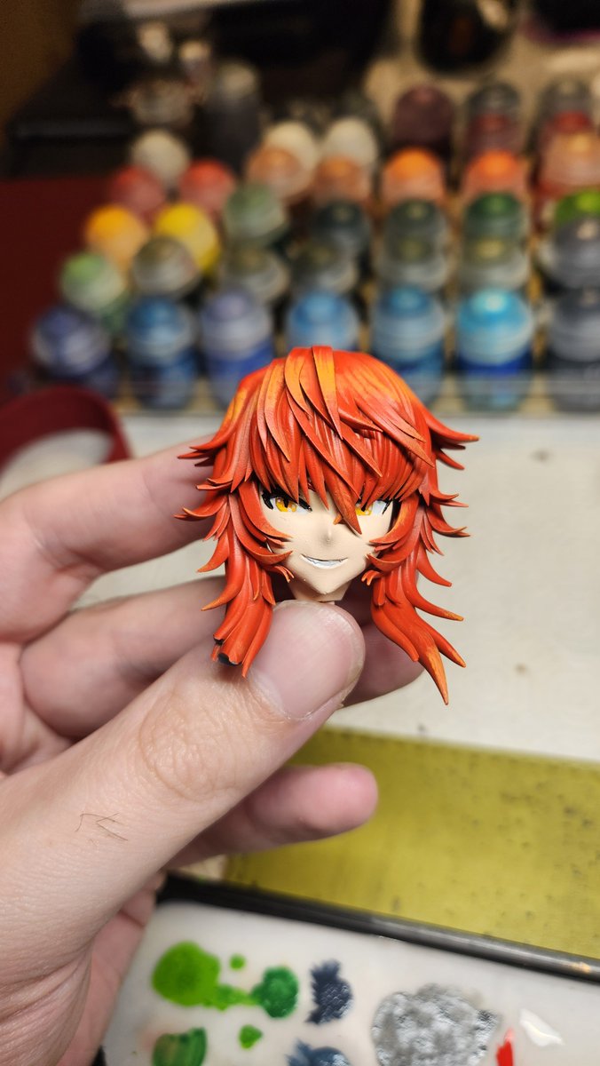 (Bonus)
Decided to take a quick stab at doing the face.
I feel like i can do better and the hair highlights aint it