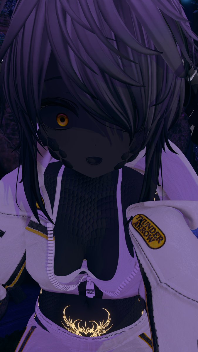 Weekends are crazy u can see some crazy shit
#VRChat #VRChatPhotography