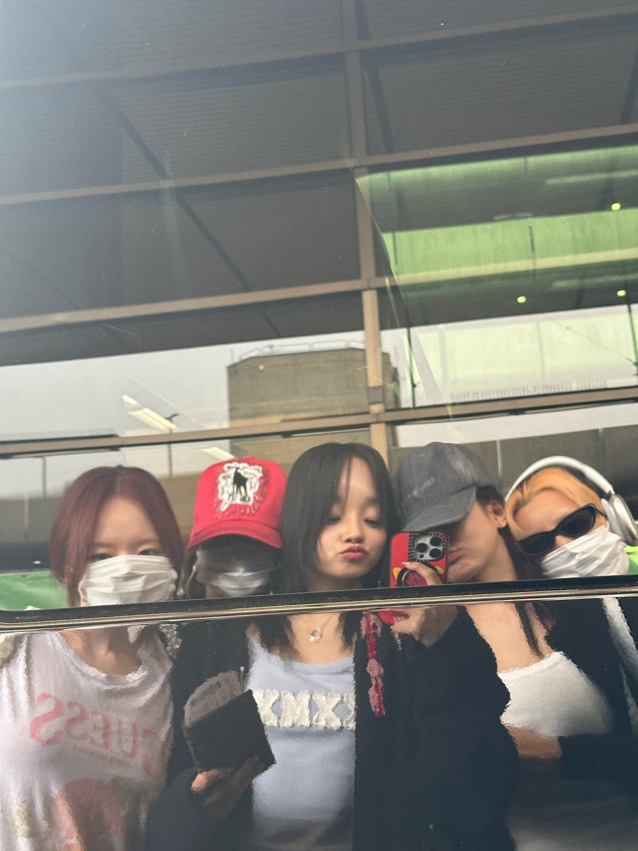 aideulverse's tweet image. it’s the final day to vote! let’s give it our all 💪🏻

1 RT = 1 vote 
1 reply = 1 vote

I vote #idle for #2025MAMAVOTE