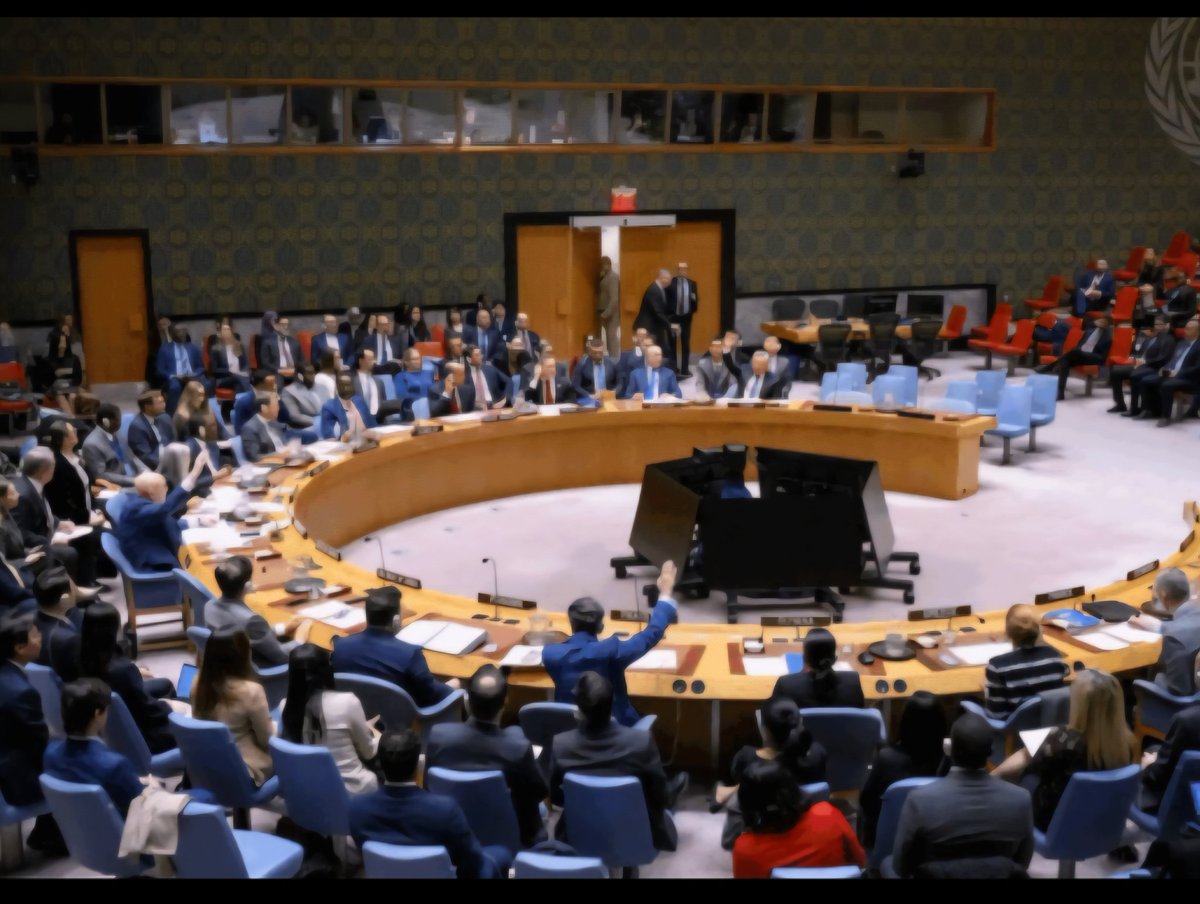 This is the new edition of #ICDI's Diplomacy Now with analytical articles on prospects for peace in #Gaza, #Ukraine, Western Sahara, #Sudan, and #Maghreb politics. A must read. 
dialogueinitiatives.org/diplomacy-now-…