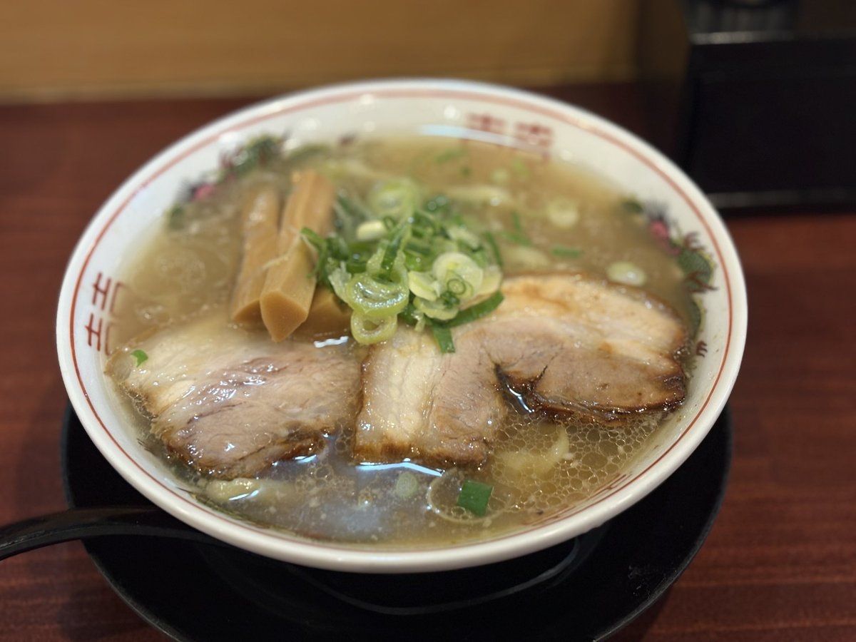 syuuray's tweet image. 先日、近鉄布施駅にある
超多加水純手打ち麺　仁しむらさんに行って来ました🍜スッキリしたスープにビックリするくらいのモッチモチの麺、これは今まででも食べたことないボリュームの麺でした。😳うどん好きの方ならどハマりするかも‼️😄
#reface #整骨院  #河内永和 #超多加水 #純手打ち麺 #仁しむら