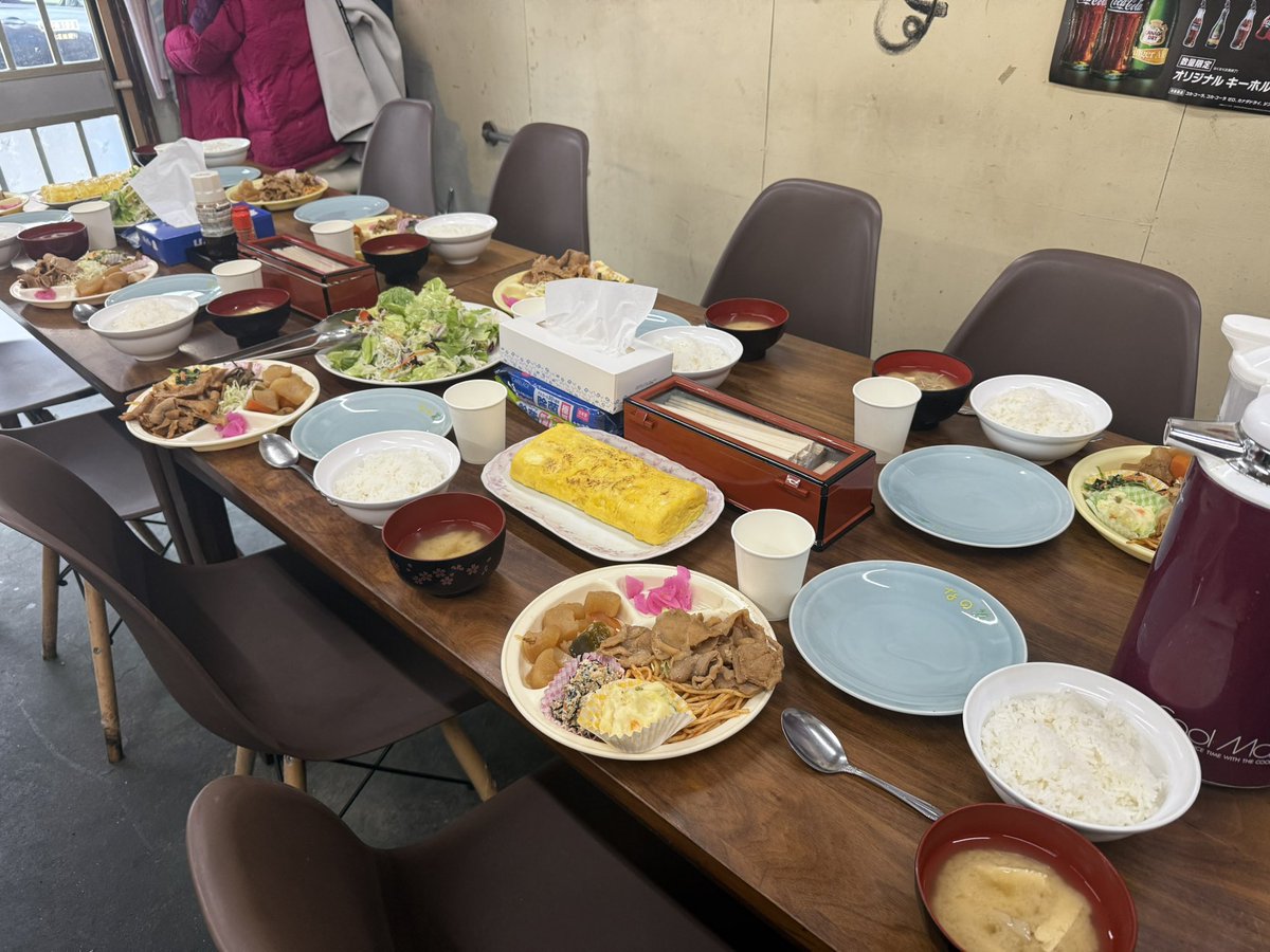 dai1shokudou's tweet image. 12時にご来店予約のお客様‼️
お時間が過ぎてますよ❗️ずっとお待ちしてます‼️‼️‼️