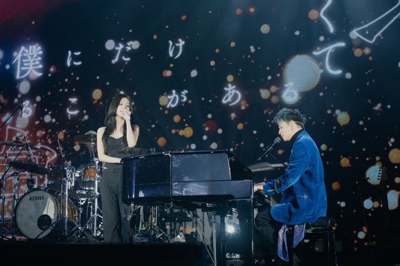 Kstyle_news's tweet image. 佐藤健、i-dle ミヨンとソウル公演で電撃コラボ！

特別なデュエット披露に韓国ファン熱狂😍 
kstyle.com/article.ksn?ar… 

#佐藤健  #ミヨン #idle