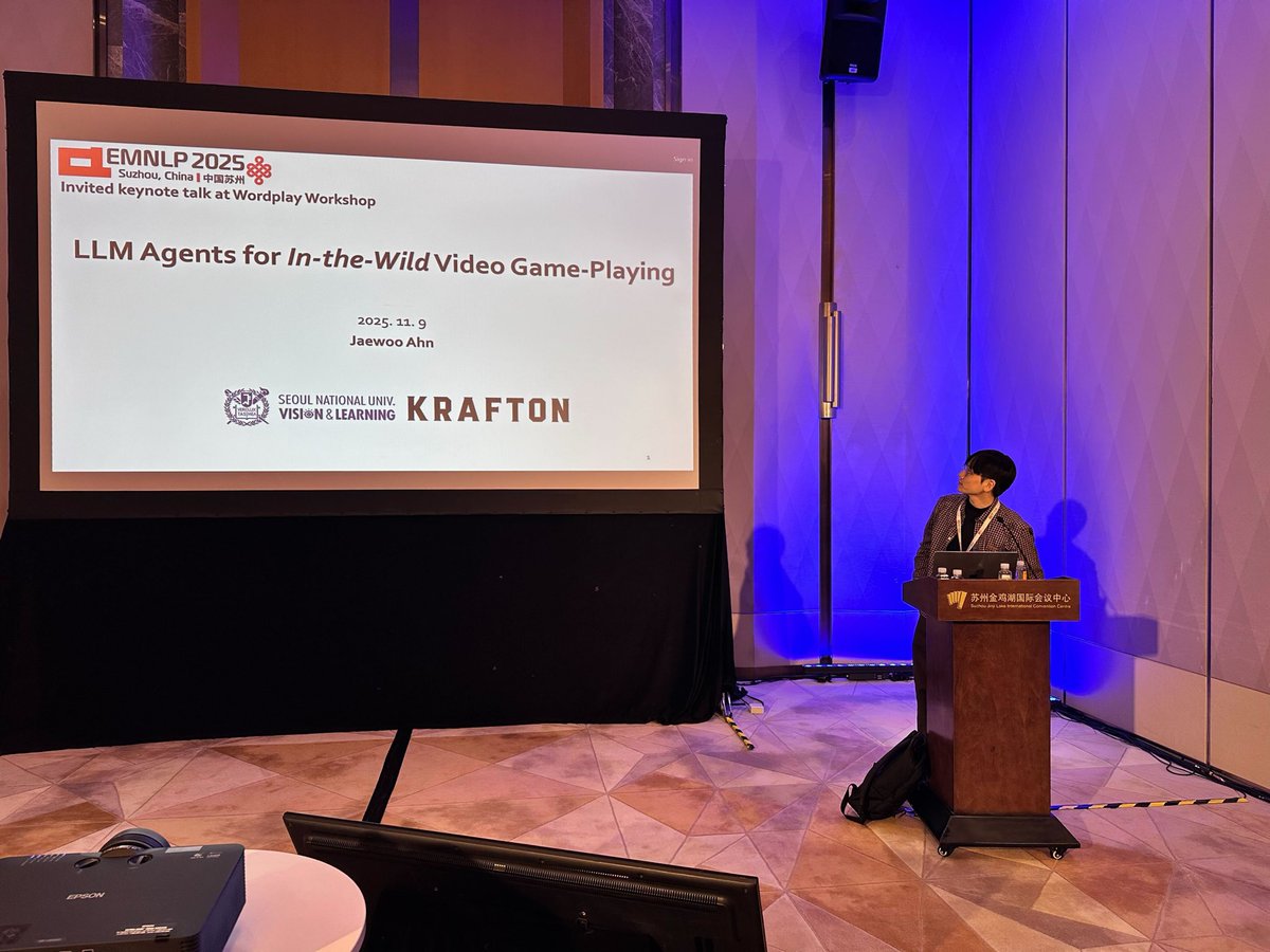 AHNJAEWOO2's tweet image. I had a great #EMNLP2025 experience in Suzhou 🇨🇳!

✔️ (Main) Poster Presentation 
✔️ (Wordplay Workshop) Outstanding Paper Award
✔️ (Wordplay Workshop) Keynote talk

Thanks to my incredible collaborators and all people I had the pleasure of meeting ✨!