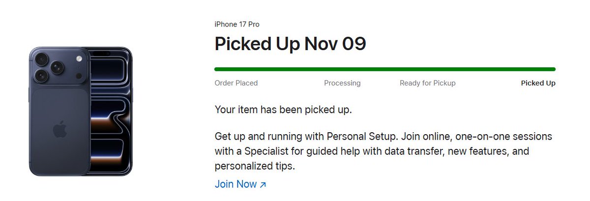 austyyrblx's tweet image. was hesitant on getting a phone upgrade until i remembered I can just upload more 3d pixels #thanksdevex