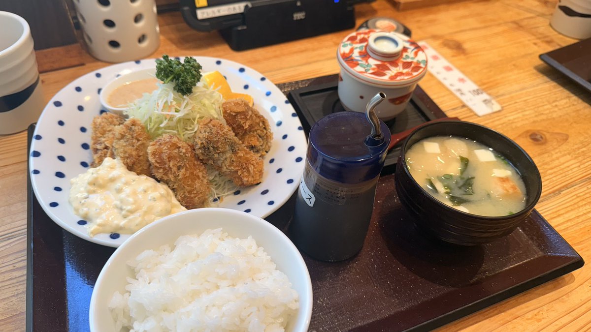 flag_hataji's tweet photo. カキフライ〜 https://t.co/E56KkGFvIJ