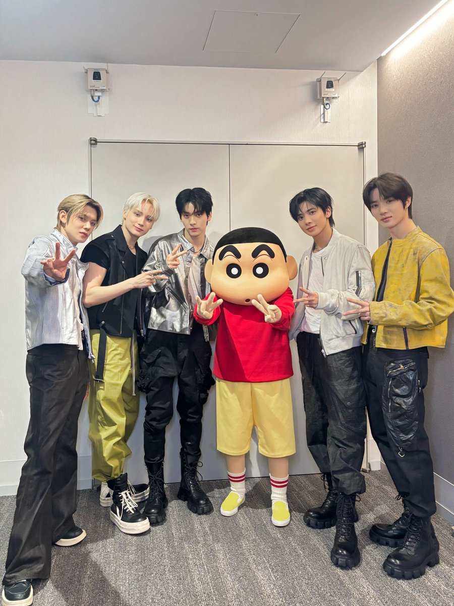 funazushi03's tweet photo. クレヨンしんちゃんありがとう

この写真よ　世界に届け❤️💛

#tomorrowxtogether #2025MAMAVOTE

リポストも重要な１票になります🙏✨✨
どうかよろしくお願いします https://t.co/RWIRrZBy1v