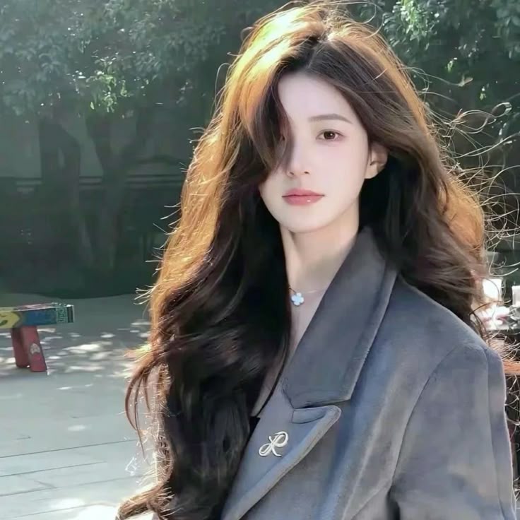 mrstack619's tweet image. A stranger’s laugh echoed through the subway, turning strangers into temporary friends. #SubwayLaugh #InstantConnection