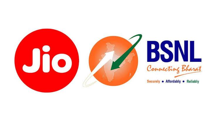 MeghUpdates's tweet image. 🚨 BIG MOVE by Mukesh Ambani 

Jio partners with BSNL in Madhya Pradesh &amp;amp; Chhattisgarh 🤯

New ₹196 &amp;amp; ₹396 ICR plans let Jio users connect via BSNL’s network in rural &amp;amp; remote areas.