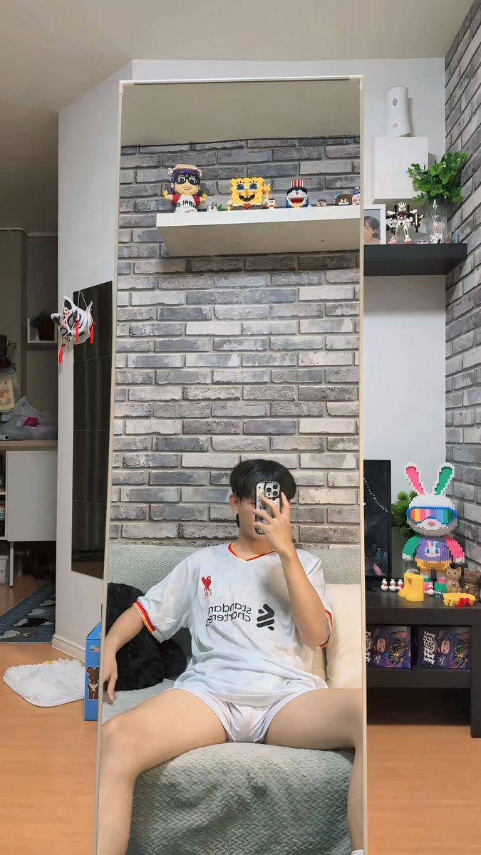 🦖 tweet media