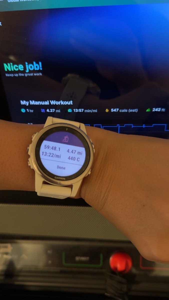 The_ChameleonM3's tweet image. I almost didn’t run today. Then I remembered how good finishing feels.💪

#DoItAnyway #EndorphinRush #RunnersHigh #MentalStrength #HappyJuiceEnergy