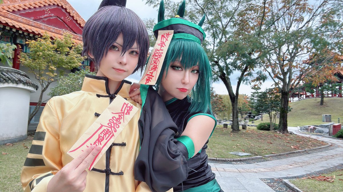 昨日の余韻がァ...
シャーマンキング ふんばりクロニクルの 道蓮＆道潤のチャイナ衣装でも撮影してきた🐉
ぴょんぴょんしてるチタ蓮可愛すぎた(*´˘`*)