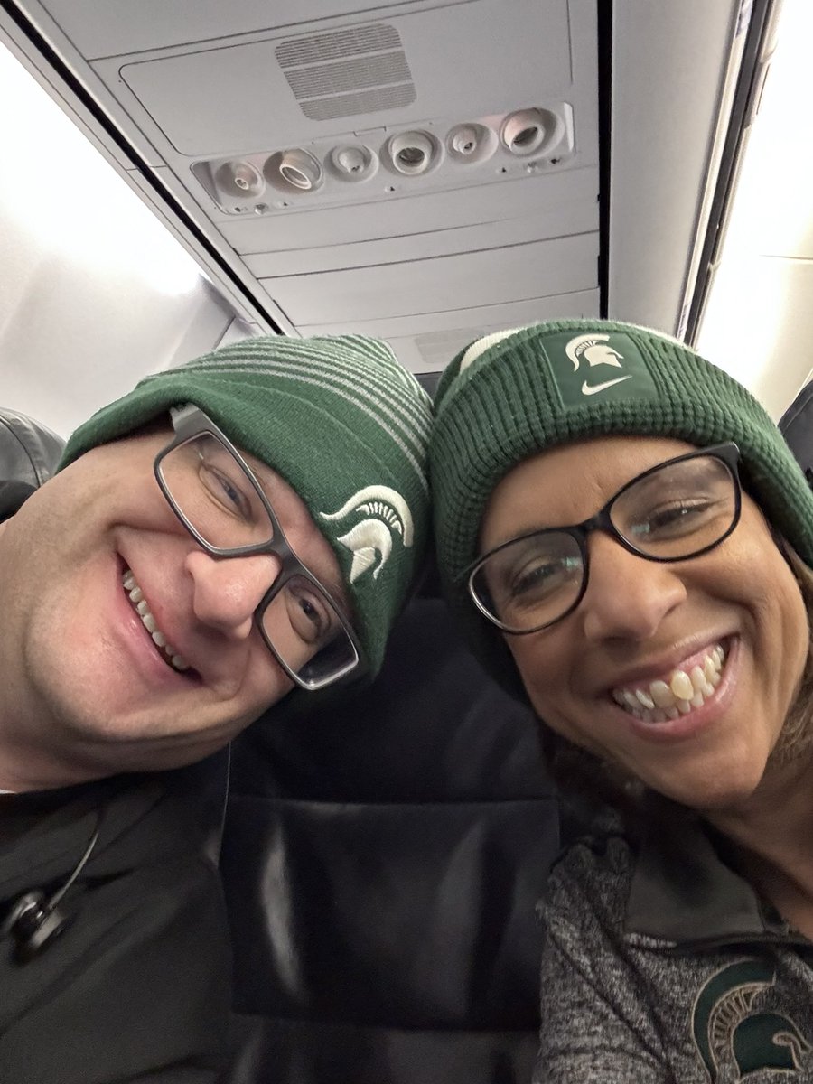 ZFishFFish's tweet image. Before it ends, wishing a Happy CSC Appreciation Week to all my fellow @collsportscomm College Sports Communicators out there - including very appreciative of my favorite one, Kara!! 

We get to share lots of date nights in pressboxes as crazy husband-wife SIDs!!

#CelebrateCSC