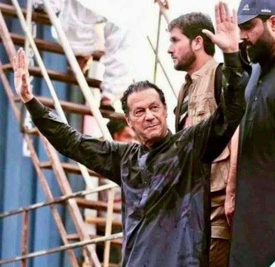 السلام علیکم مرشد کے چاہنے والوں..